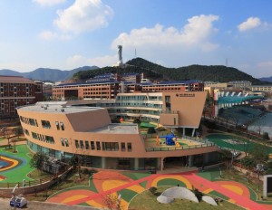 New mega-campus opens in Zhuji