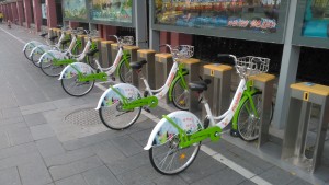 Shanghai launches bicycle loaner program
