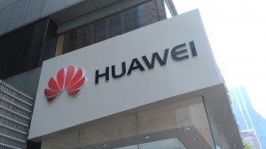 Huawei launches P9 in China